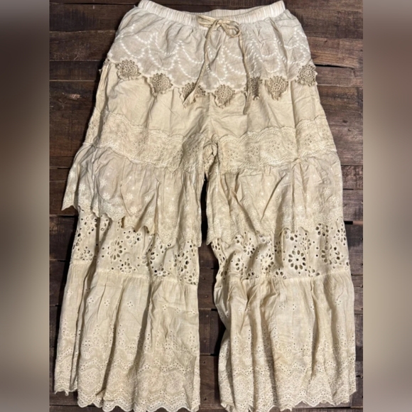 Jaded Gypsy Pants - Cottagecore Frill Seekers Pants